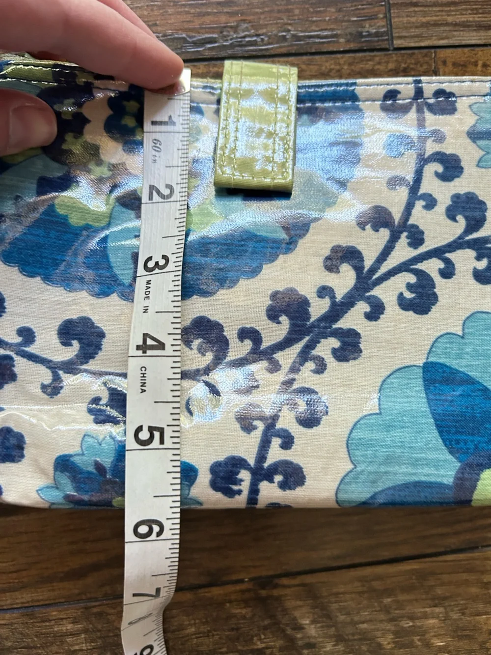 Enchante‎ Accessories Makeup bag, pouch. Travel, wipeable, NWT green & blue